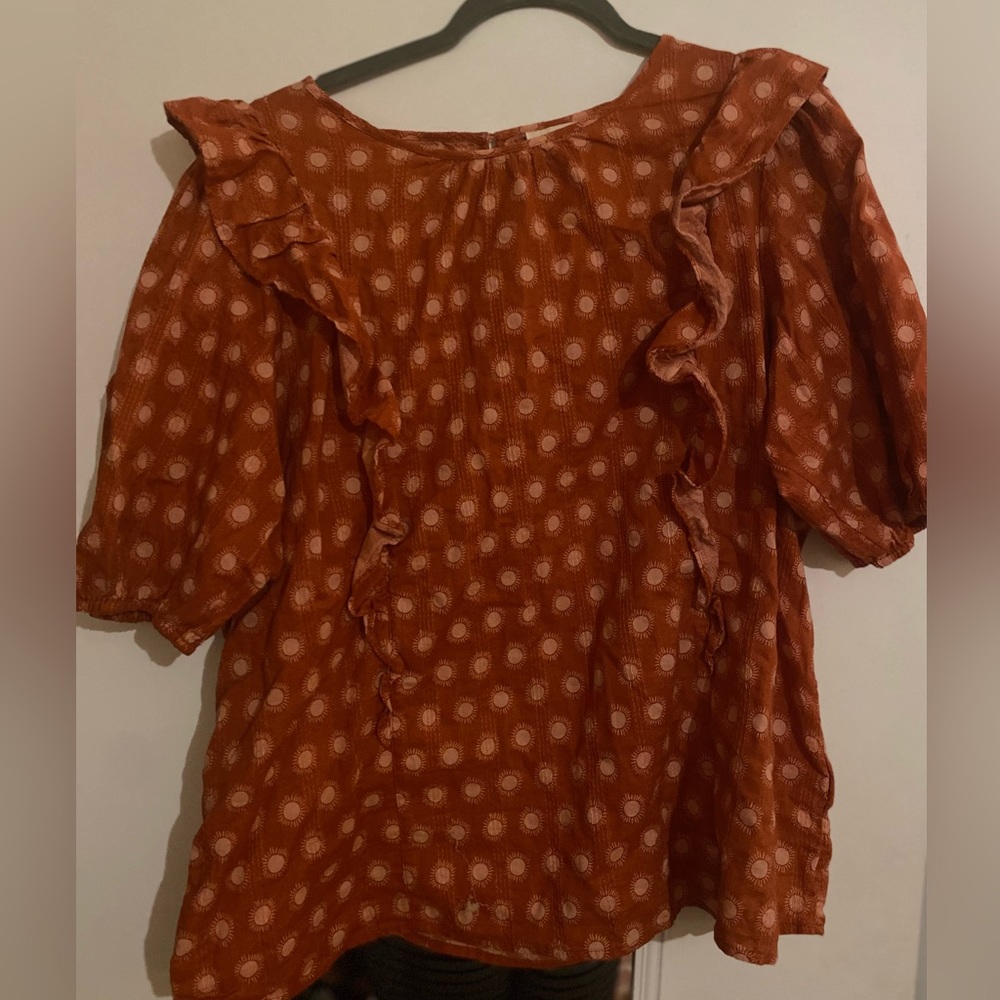 Cutie universal thread blouse from target size L with fun ruffles and print